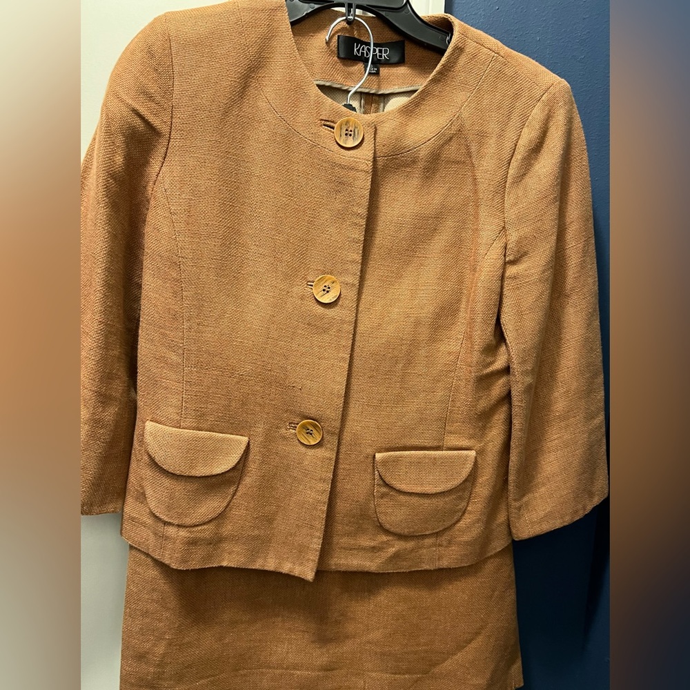 Mocha Skirt and Jacket Suit, only worn once.